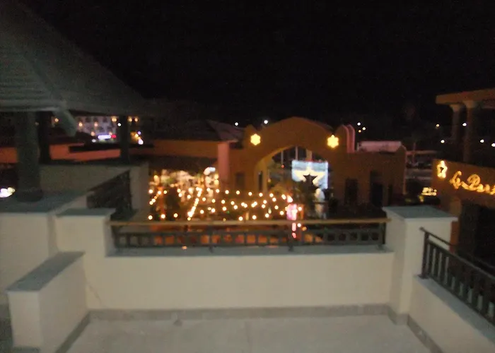 Aldau Heights Mountain View *
